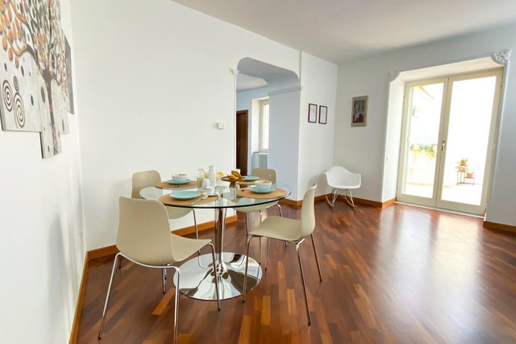 Ferienwohnung Le Scale Salerno Exterior foto